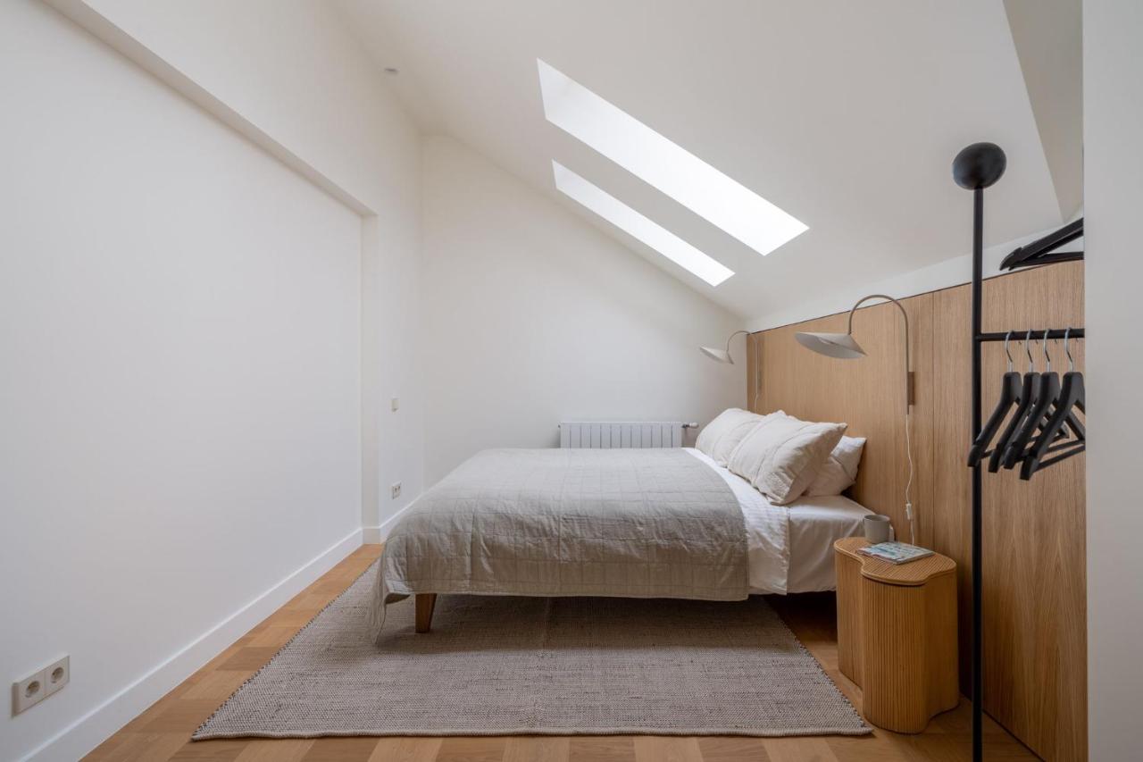 Bright Designer Apartment In City Centre Riga Buitenkant foto